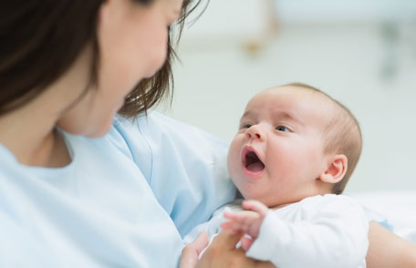 Chăm sóc apxe hậu môn ở trẻ sơ sinh