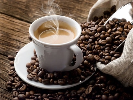 Uống cà phê bị yếu sinh lý không?